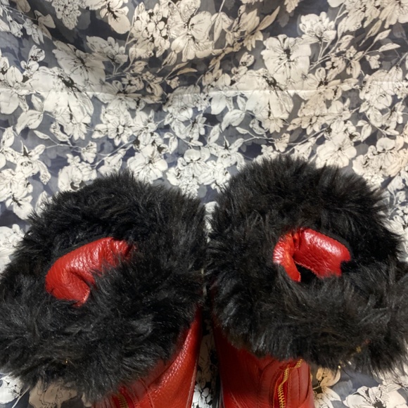 Cougar Leather Pillow boots - EUC - Picture 11 of 12